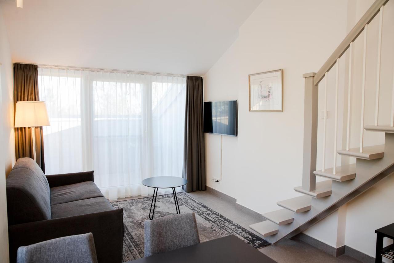Dvi Nidos Hotel Buitenkant foto